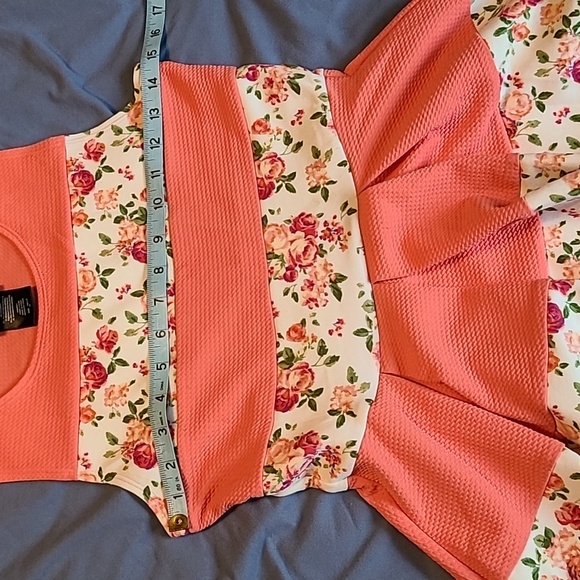 Paper Doll girls sleeveless color block with floral design Size 14 EUC - Picture 7 of 10